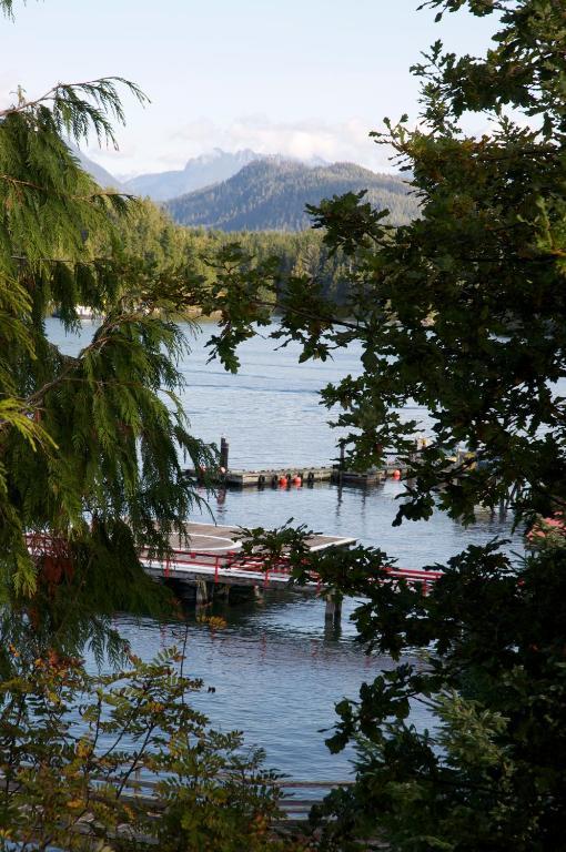 Himwitsa Lodge Tofino Exterior foto